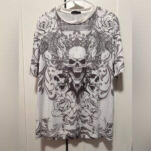 Romwe Graphic Men’s Skull Print‎ T-Shirt size small
